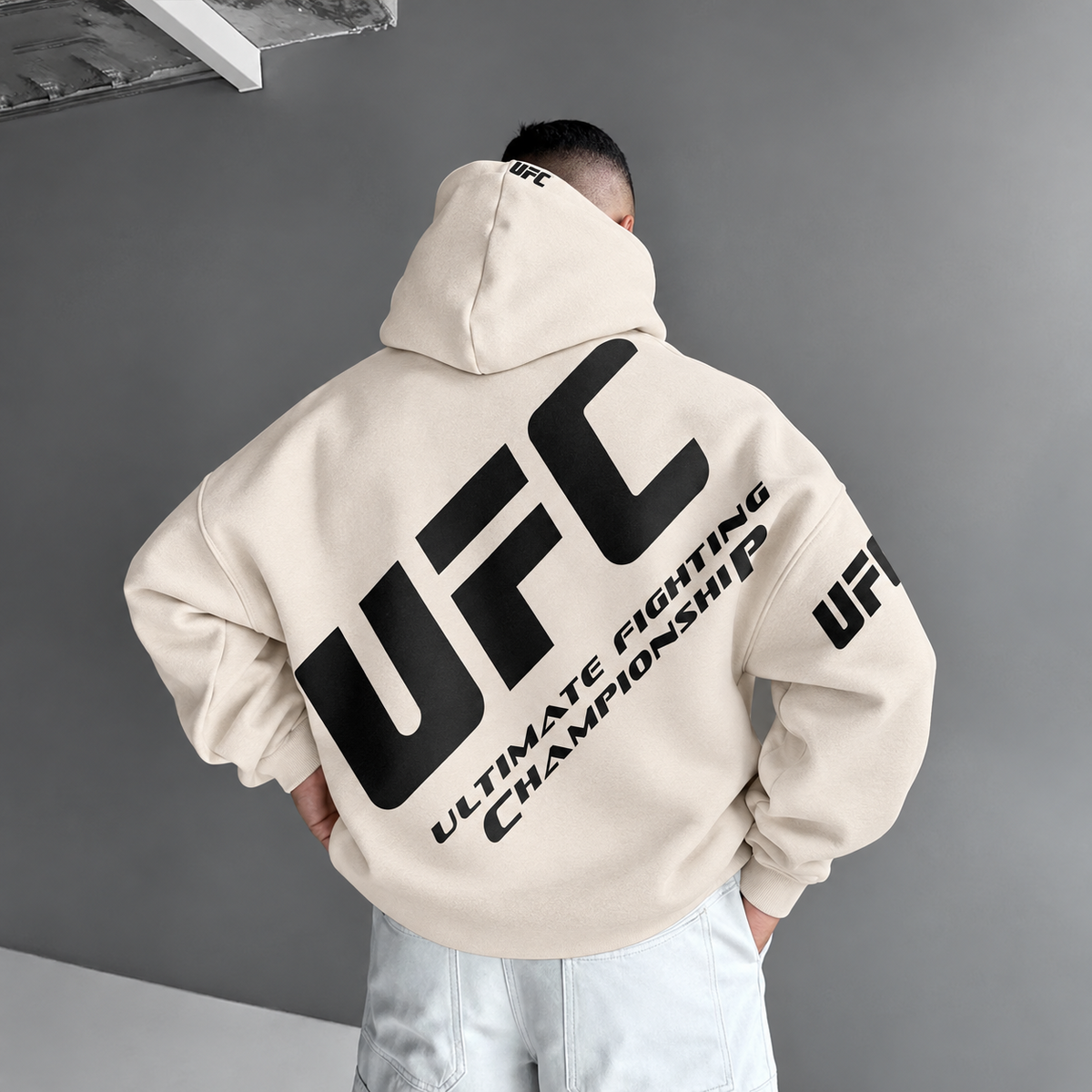 Hanorace UFCRosu Natural - spate