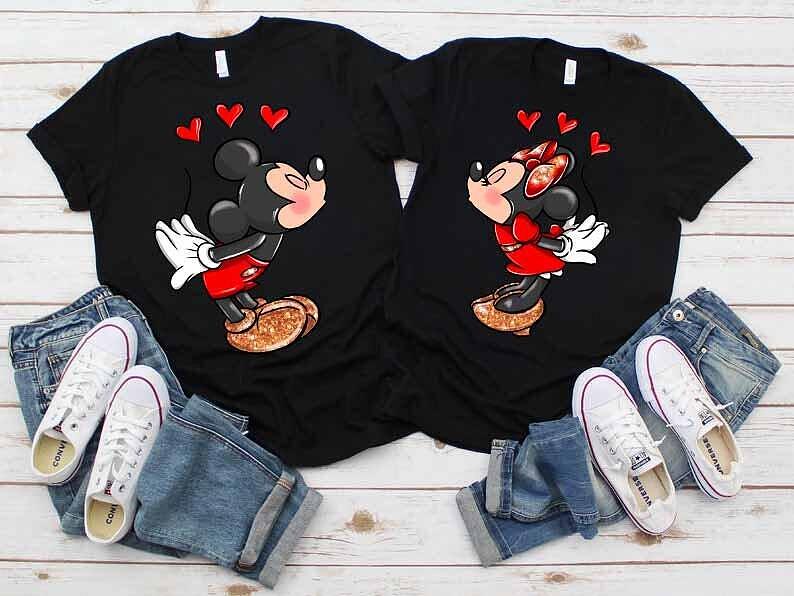 Tricouri pentru cupluri M and M Kiss hearts