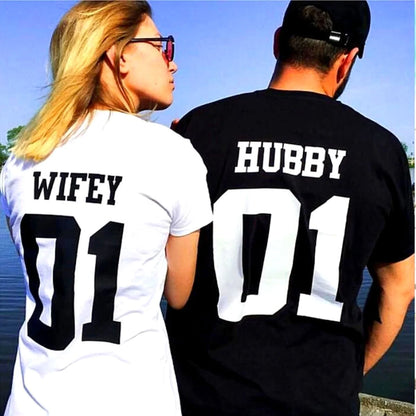 Tricouri pentru cupluri Hubby Wifey